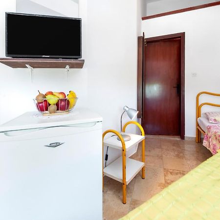 Near Beach And Rovinj Center 4 Appartement Buitenkant foto
